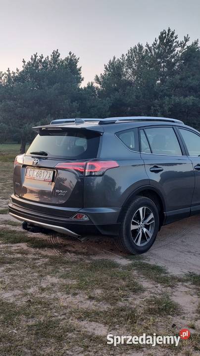 Toyota RAV4 2016r 4x4 20 Benzyna wspomaganie kierownicy Osiek nad Wisłą sprzedam