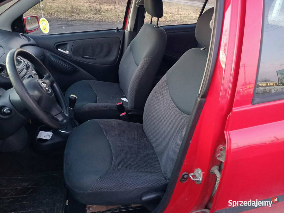 Toyota Yaris Toyota Yaris 13 03r I 19992005 małopolskie Tarnów