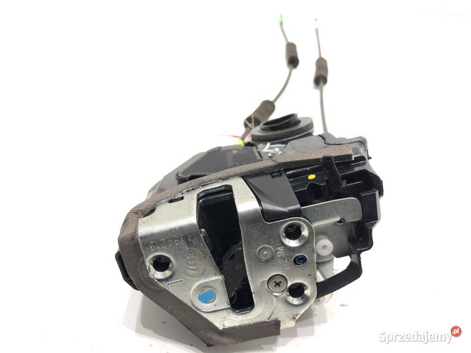 ZAMEK DRZWI LEWY TYŁ TOYOTA COROLLA E21