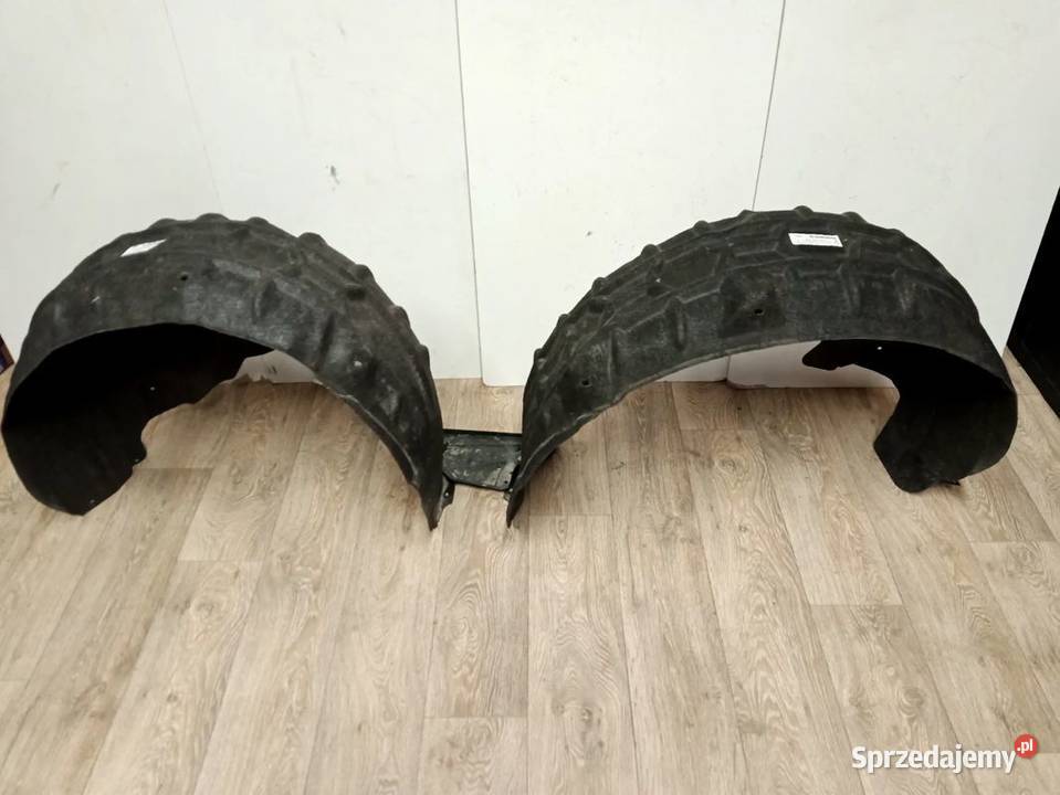 AUDI Q3 83A NADKOLE PRAWE TYŁ 83A810172F LEWE osobowe Rakoniewice