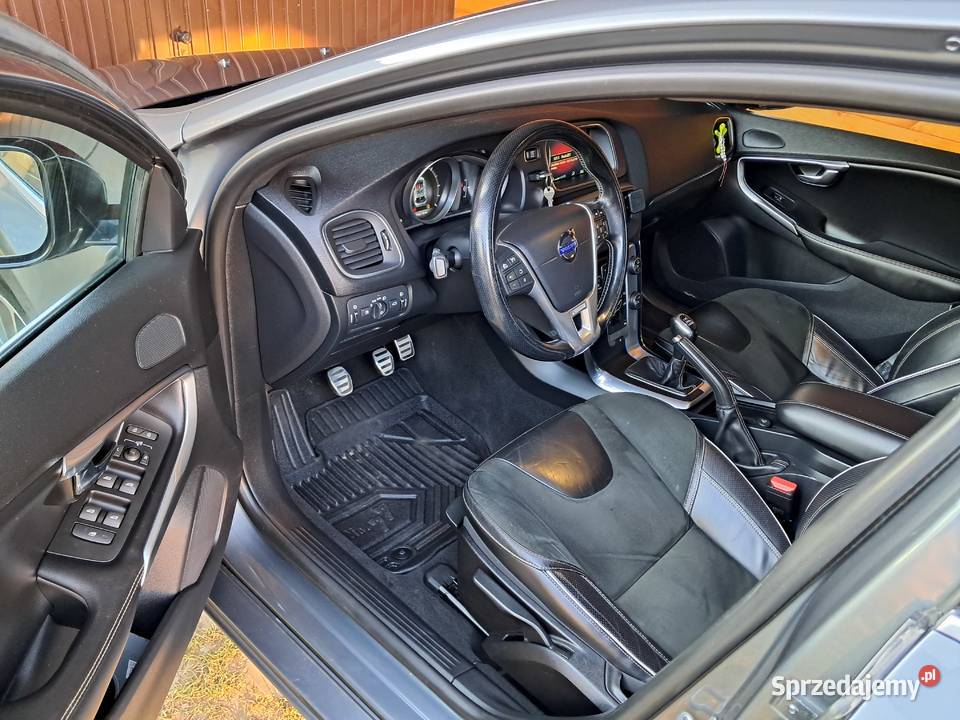 Volvo v40 20 D4 190 Ciechanów