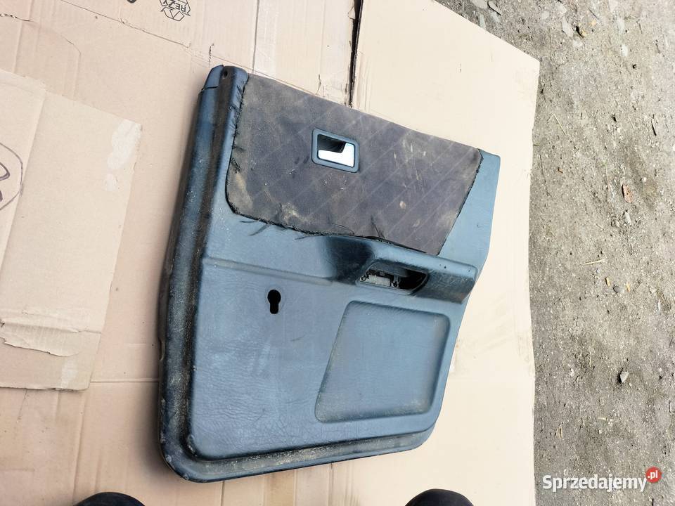AUDI 80 B3 80B3 80B4 80 B4 BOCZEK DRZWI PRAWY