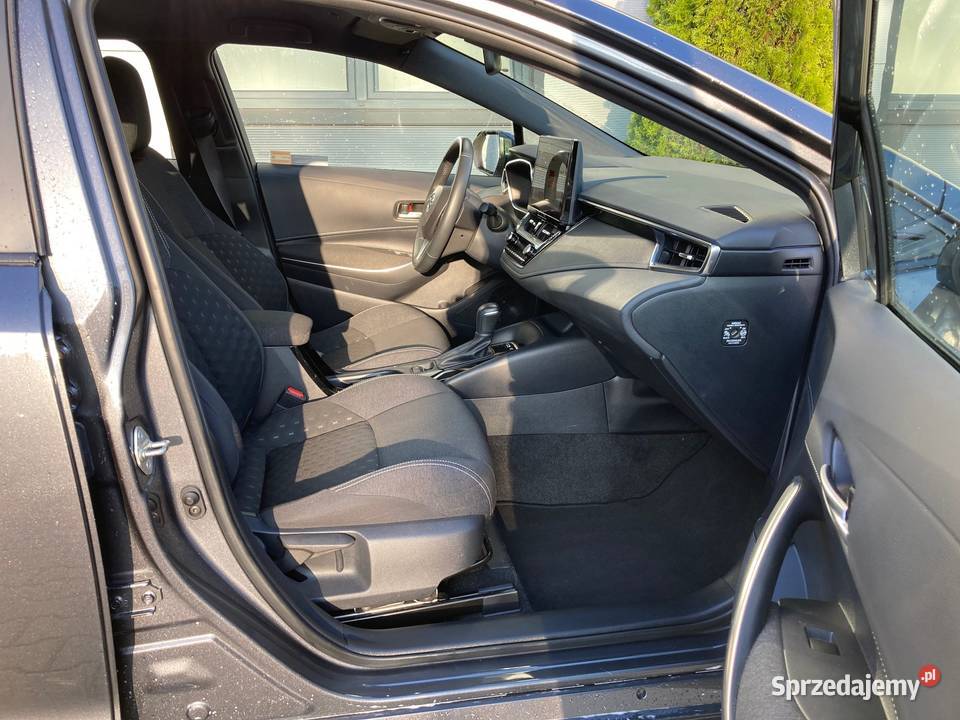 Toyota Corolla Wynajem z Wykupem Bez BIKKRD Gdynia sprzedam