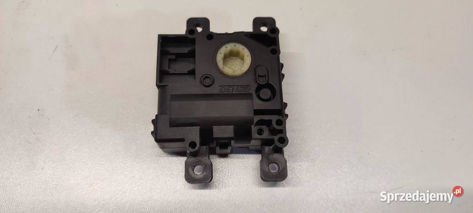 MAZDA 2 TOYOTA YARIS IV SILNICZEK NAGRZEWNICY osobowe