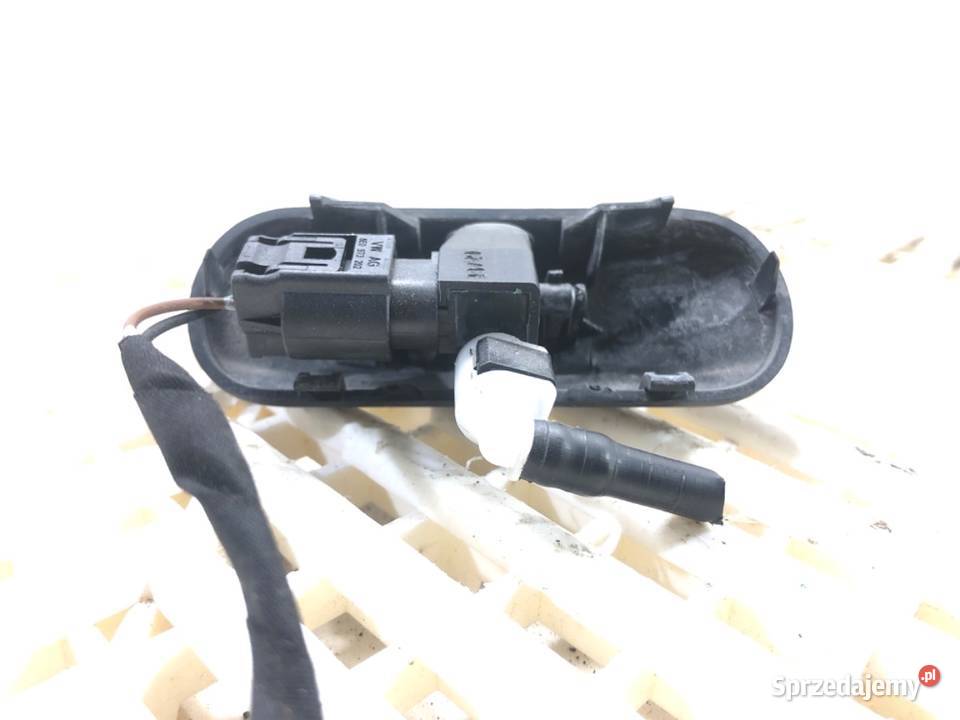 DYSZA SPRYSKIWACZA SZYBY VW PASSAT B8