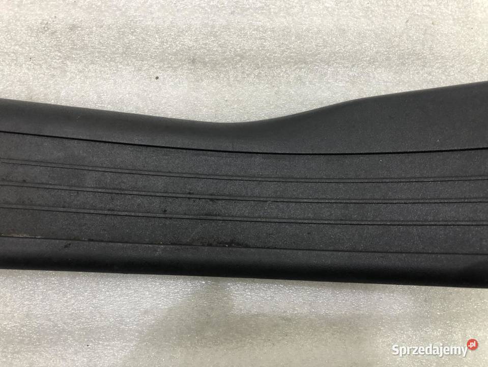 LISTWA PROGOWA LEWY TYŁ MERCEDES W164