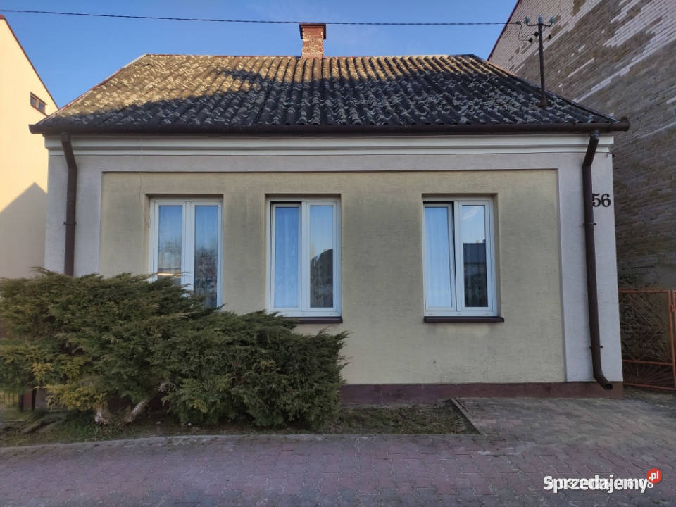 Do sprzedaży dom parterowy asfalt