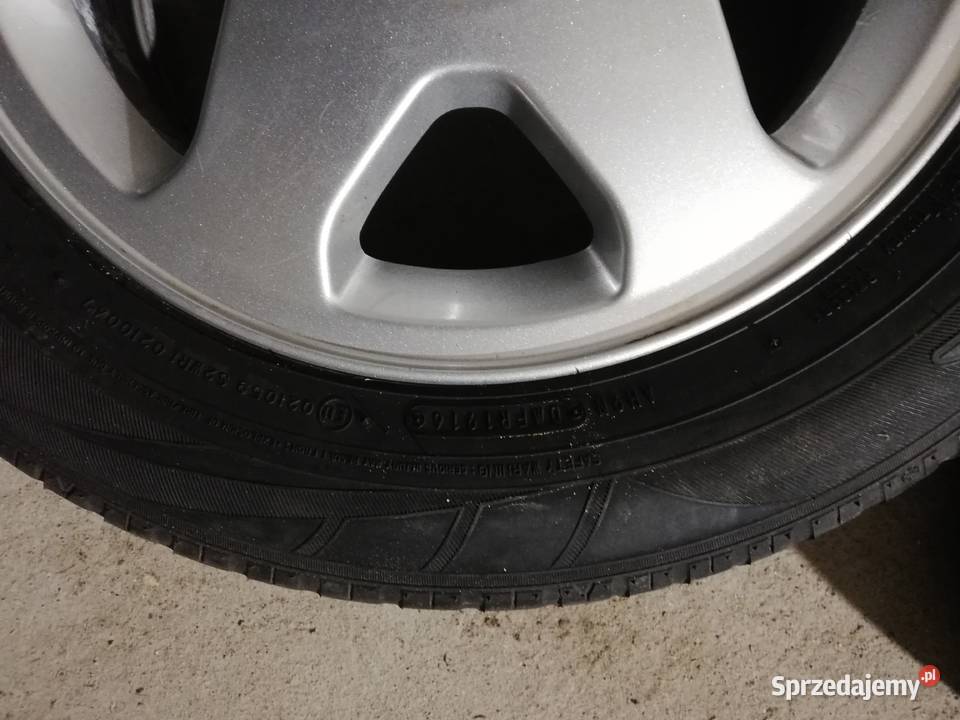 Felgi Opel 5x110 6Jx15H2 ET43 Opony 2 5 2 4 Zbaków Górny