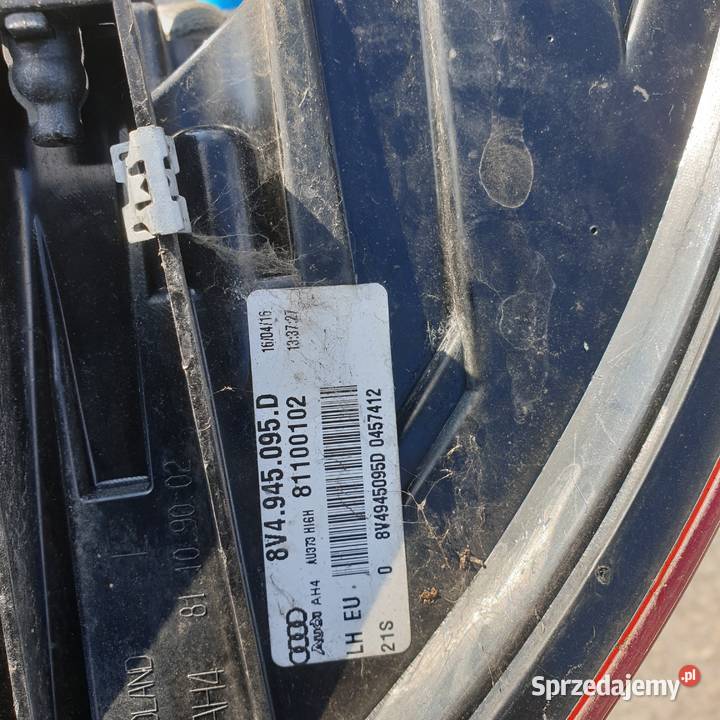 AUDI A3 8V LAMPA LEWA PRAWA TYL 8V4945096D Łochowice