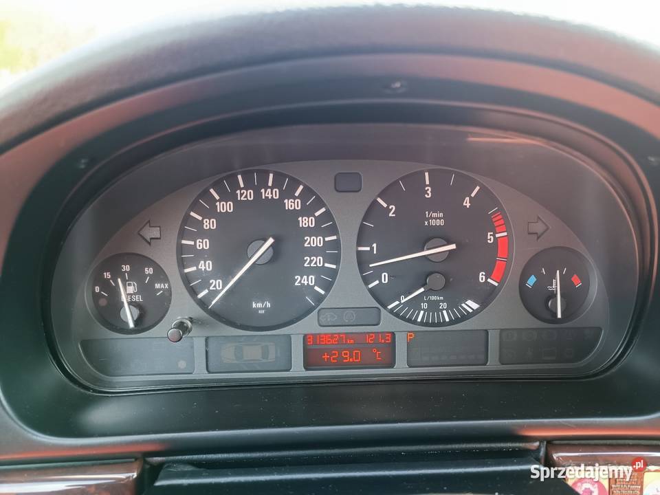 BMW E39 Touring 525 Diesel zmieniarka CD