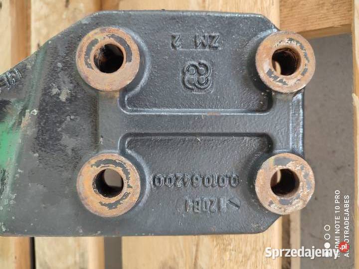 Mocowanie Wspornik 001064200 12084 Deutzfahr 430
