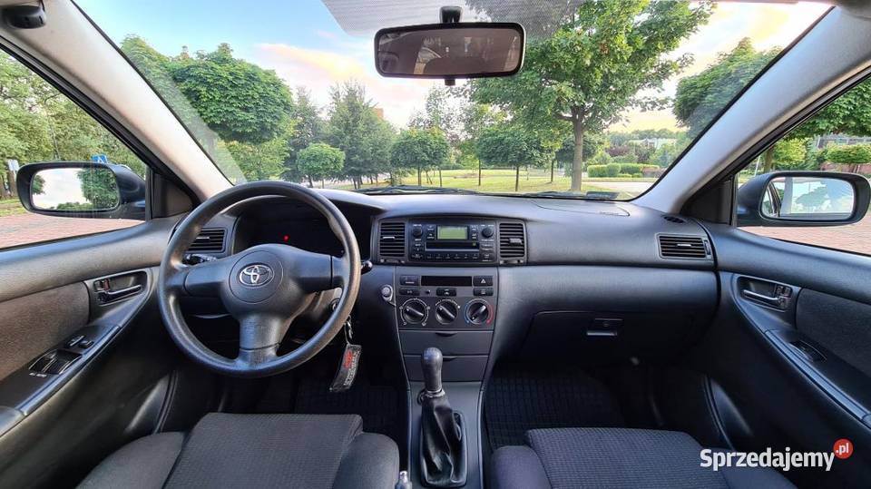 Toyota Corolla E12T kombi 2004 14 benzyna 97KM