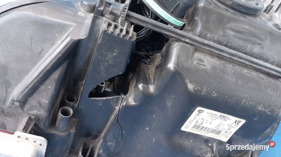 LAMPA PRAWY PRZÓD EU XENON MERCEDES E KLASA W212 wielkopolskie