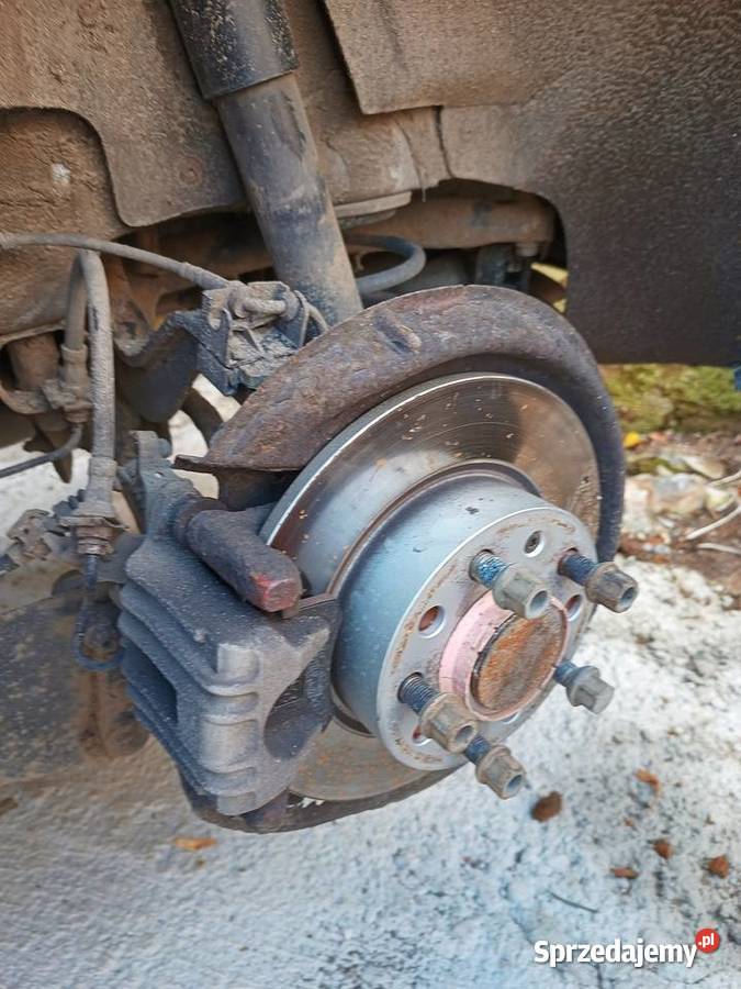 Tyl zwrotnica Golf 5 V części drążek tarcza osobowe Zawieszenie i układ kierowniczy Grajewo sprzedam