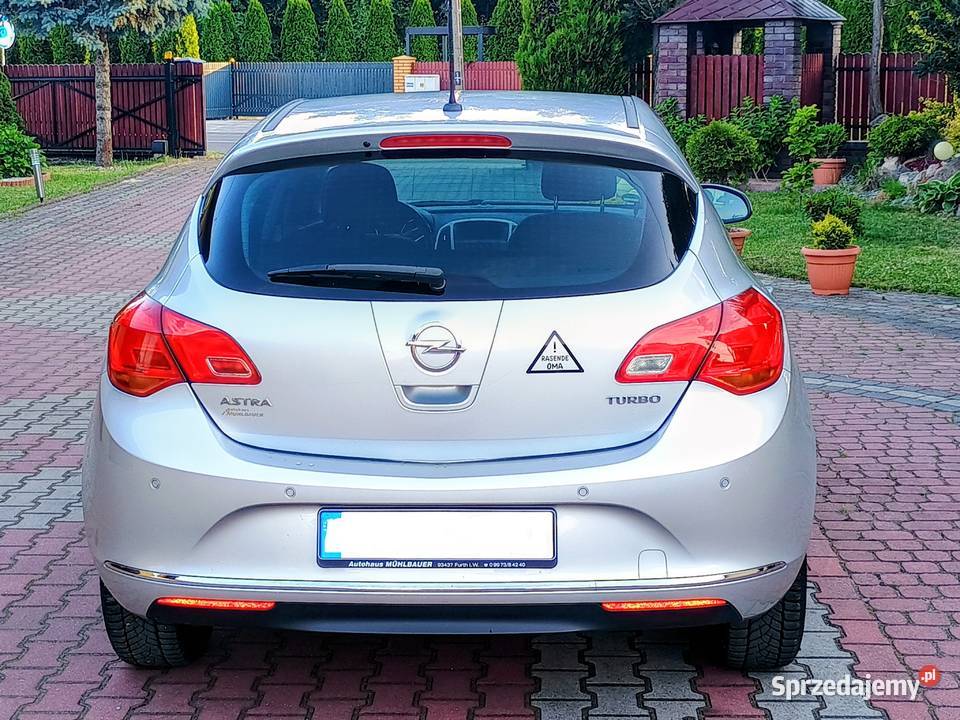 Opel Astra J 14T 140 BENZYNA 2013r elektryczne lusterka Łuków