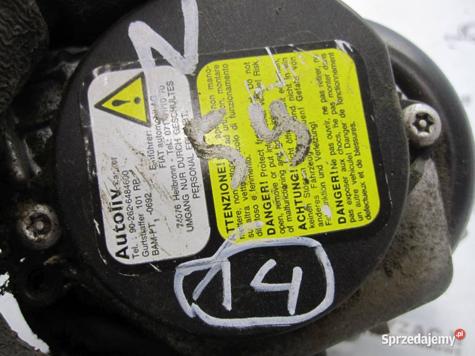 FIAT DOBLO II 13r pas bezpieczeństwa prawy przód świętokrzyskie Kielce