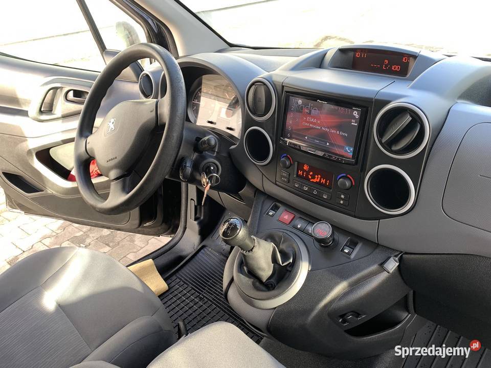 Peugeot Partner 16 HDI 206 6 drzwi 3 osb Szklarska Poręba