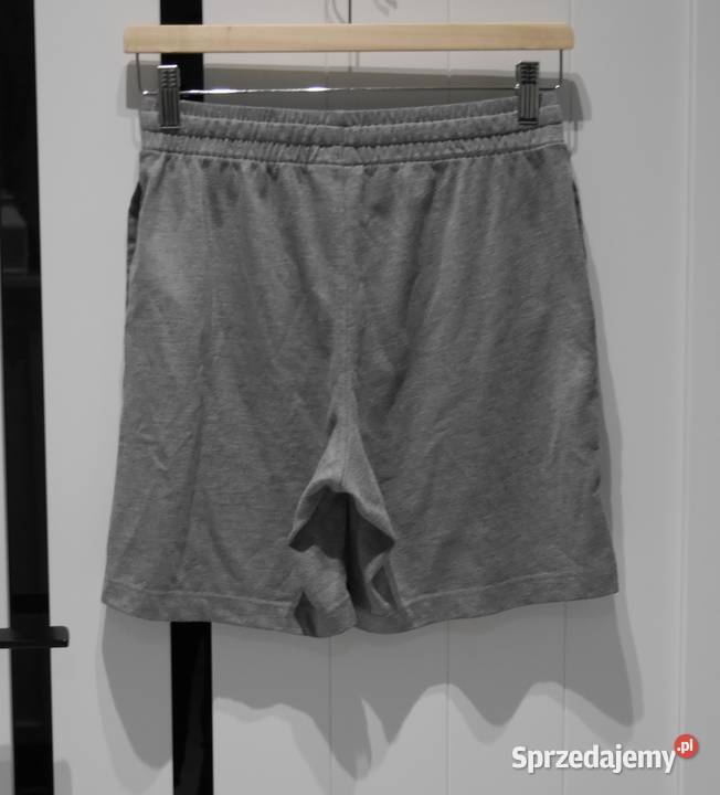 Nike fajne spodenki 147 158 dolnośląskie Wrocław