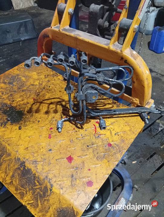 Przewody wtryskowe case magnum