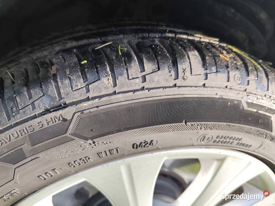 Toyota Camry Comfort Salon Serwis ASO Hybrid 218 Kielce