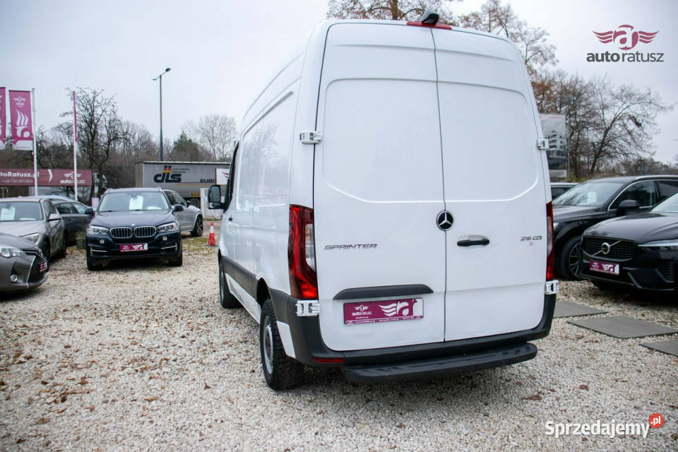 Mercedes Sprinter R E Z E R W A C J A Warszawa