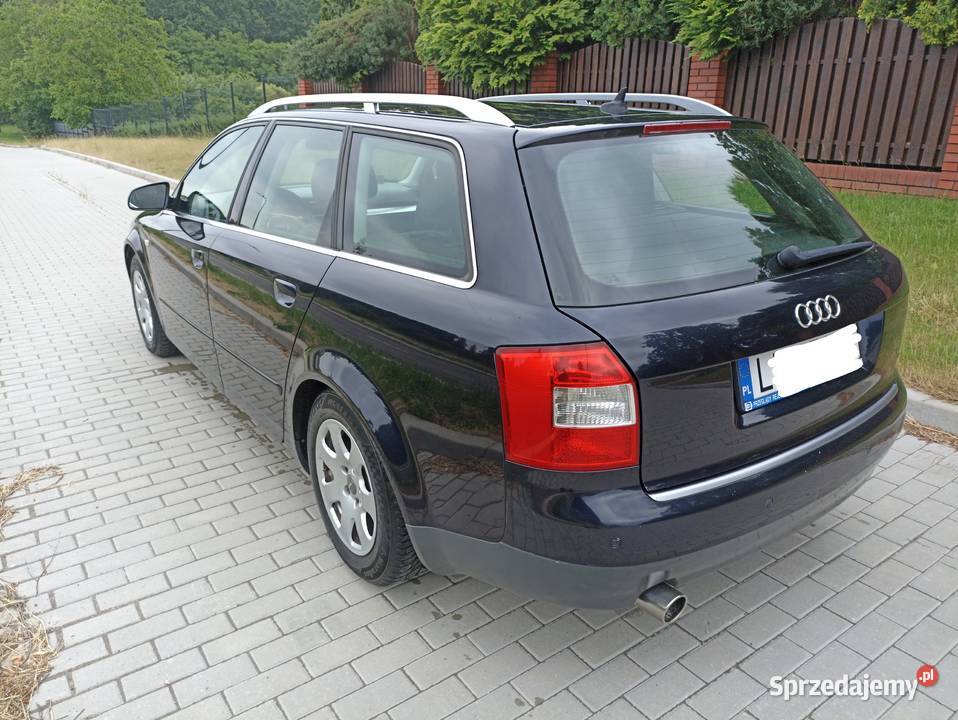 Audi A4 B6 16 Benzyna 2003 Kombi Świdnik