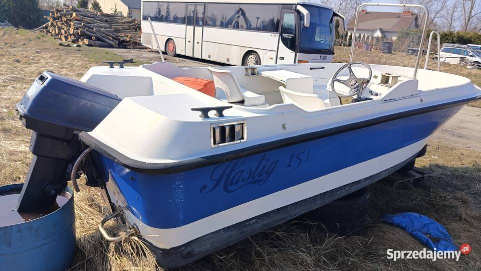 Łódka wędkarska 47m 4 osoby silnik 30 łódź Koszalin