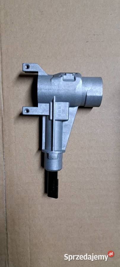 Obudowa stacyjki 441905851 Audi 100 200 V8 Luzino