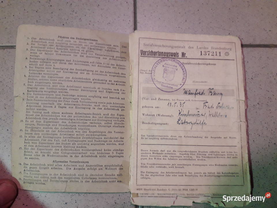 Stara książka pracy i legitymacja Antykwariat