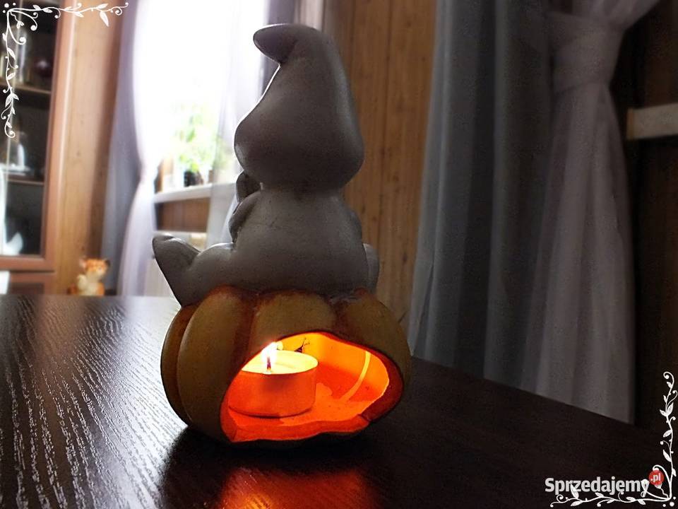 Świecznik idealny na Halloween duszek na dyni Żary