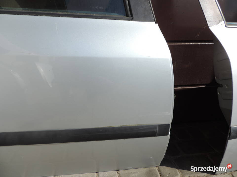 PEUGEOT 307 SW EZRC DRZWI PRAWY TYŁ Nowy Sącz sprzedam