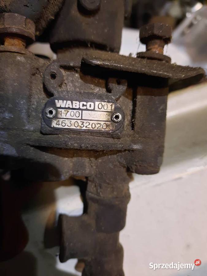 ZAWÓR PODNOSZENIA NACZEPY 4630320200 WABCO Lublin