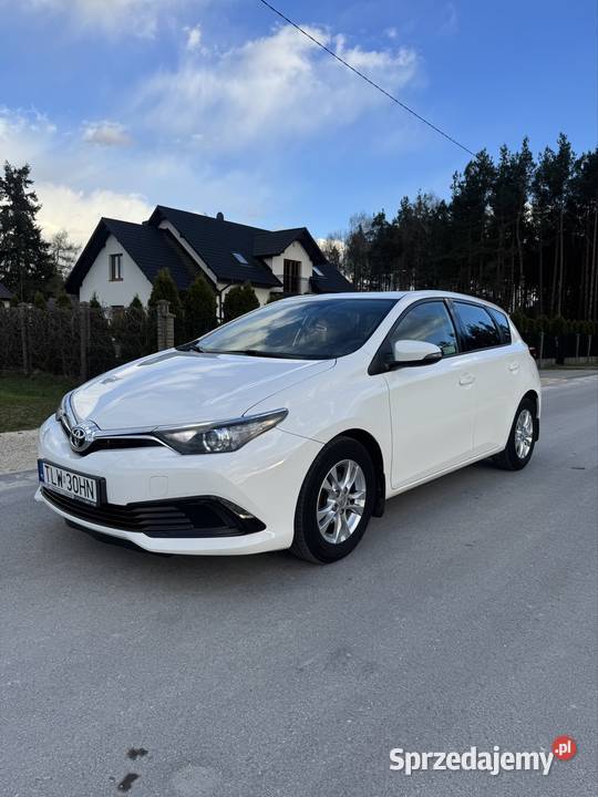Toyota Auris 14D4D Salon Polska Bezwypadkowa Ostrów