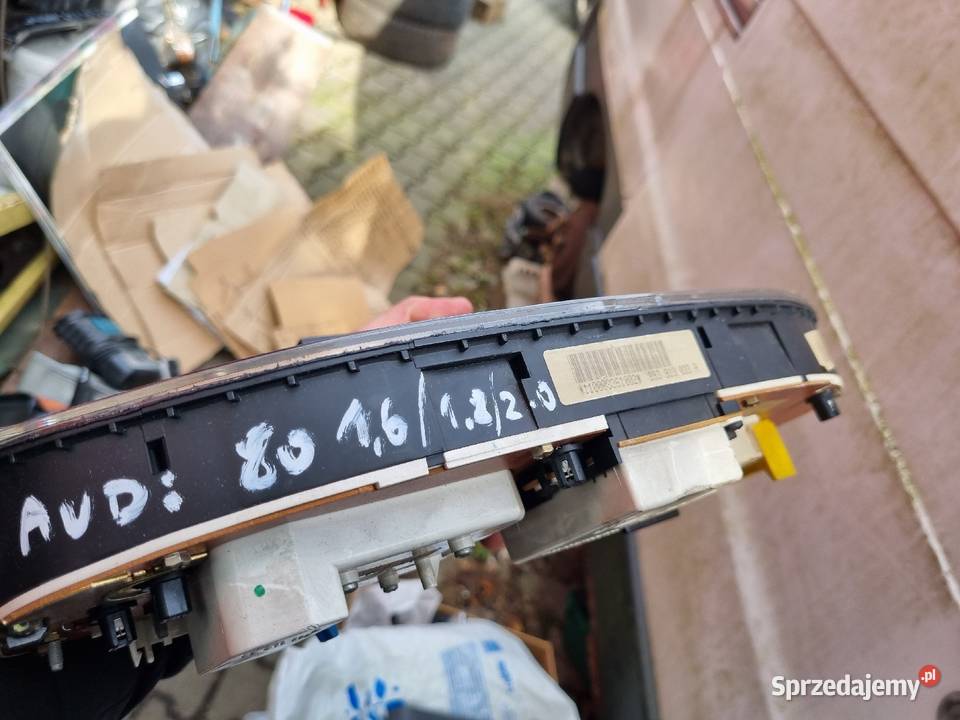 Audi 80 B3 B4 Licznik Zegar 16 18 20 Benzyna małopolskie sprzedam