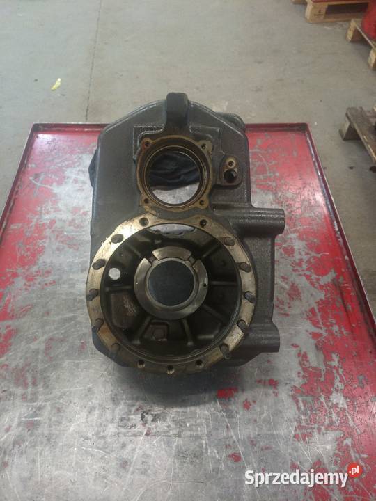 Obudowa skrzyni 2hl70 4143301055 Kobylec