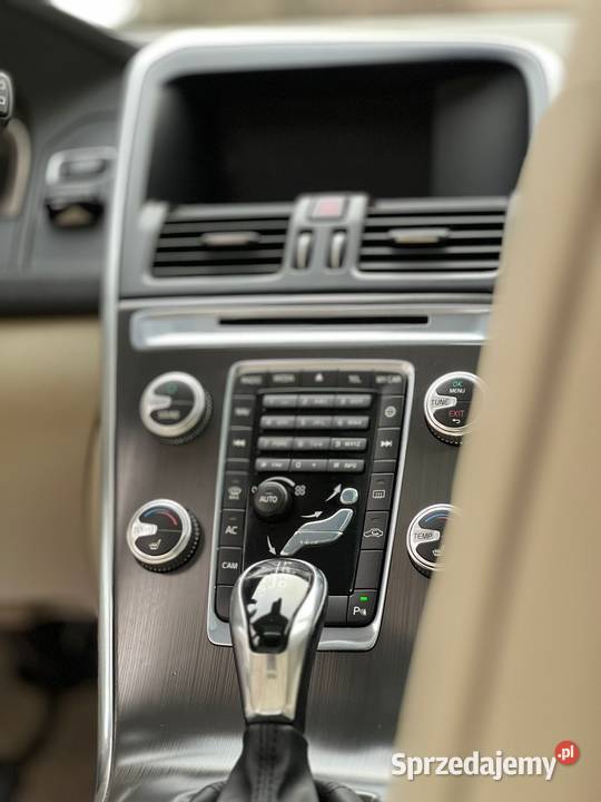 Volvo Xc60 T5 AWD XC 60 Ostrowiec Świętokrzyski
