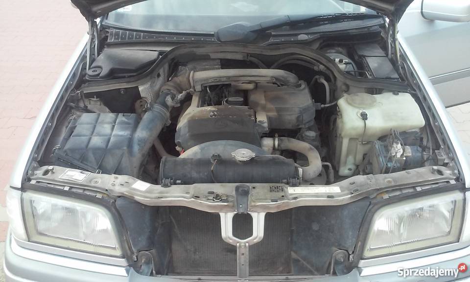 mercedes c klasa kombi 18 benzyna sprawny 258237km sprzedam