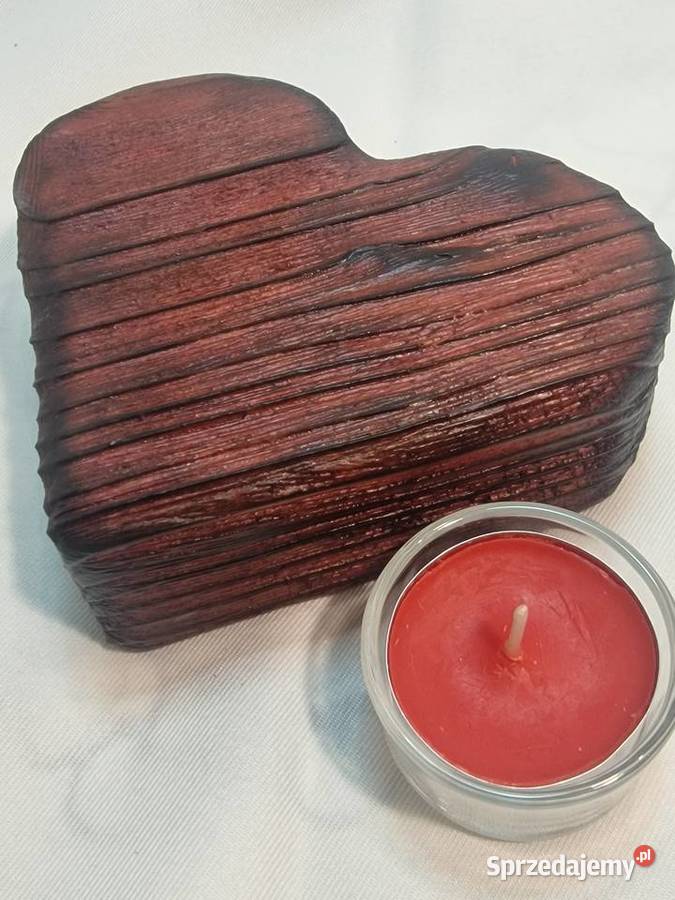 Świecznik drewniany serce wiśniowy na tealight czerwony Sępopol