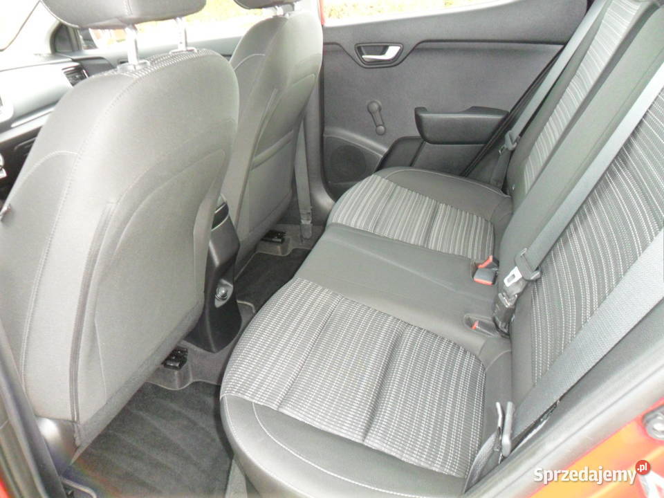 kia stonic 10 GDI Mild Hybrid serwisowany stan relingi dachowe Stonic Grudziądz