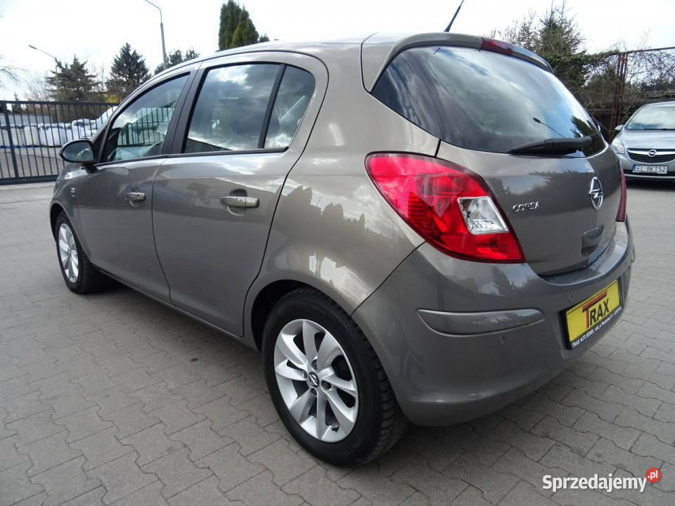 Opel Corsa 14 87 wersja Energy 5 drzwiowa D