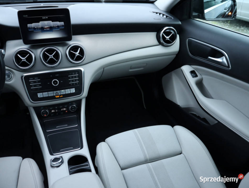 Mercedes GLA GLA 200 czujnik deszczu Piaseczno