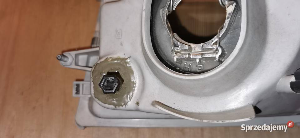 Ford Transit Reflektor Carello prawy nowy warmińsko-mazurskie Elbląg