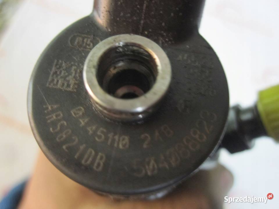 IVECO DAILY 30 HPI F1CE0481H 176 11r wtrysk Wtryskiwacze