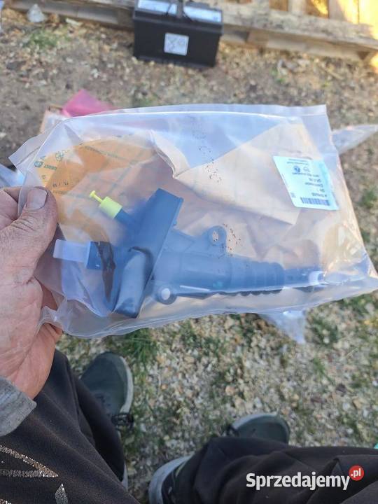 Wysprzęglik pompka sprzęgła Opel Insignia B dolnośląskie