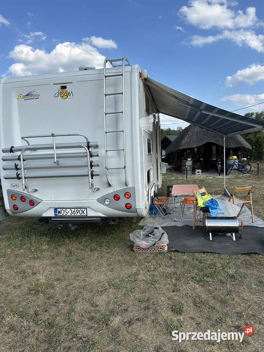 Camper