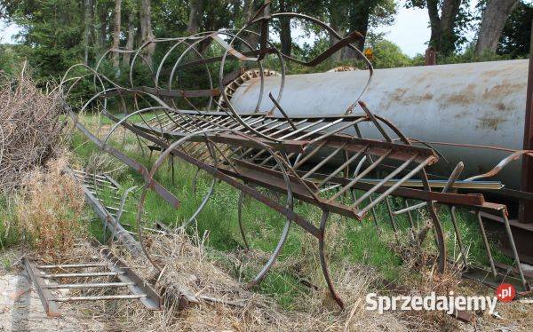 Drabinki z osłonami drabiny drabina metalowa Białogard sprzedam