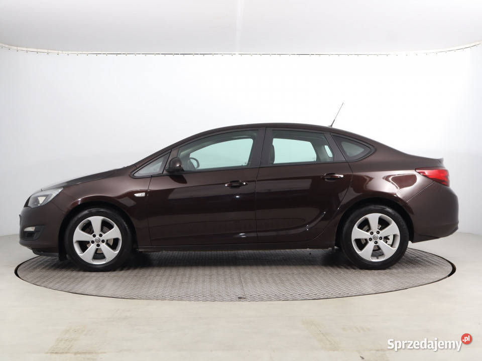 Opel Astra 14 T LPG wielofunkcyjna kierownica Astra Bielany Wrocławskie