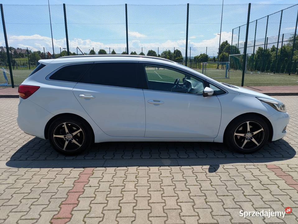 Kia Ceed 16 BenzynaI Tempomat Komputer LED Klima ABS małopolskie Tarnowiec sprzedam