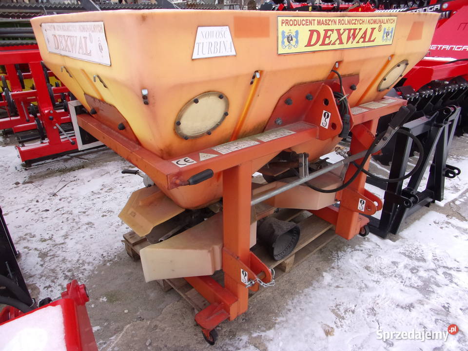 Rozsiewacz nawozu dwutarczowy Tornado Duo Turbo łódzkie Opoczno