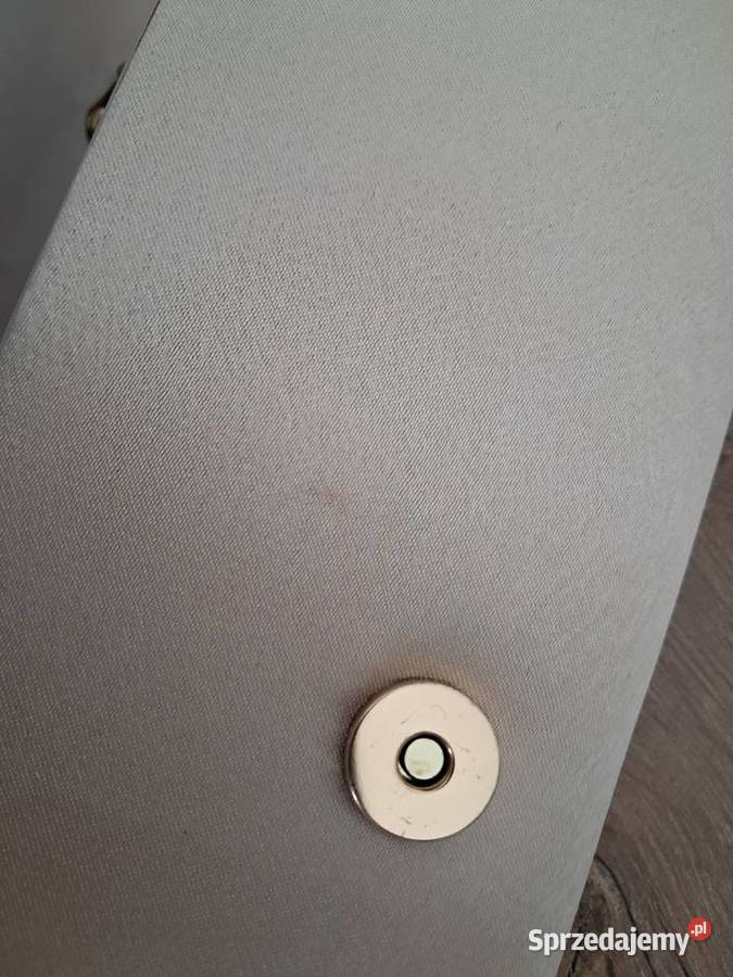 beżowa torebka kopertówka ze złotym łańcuszkiem Sandomierz